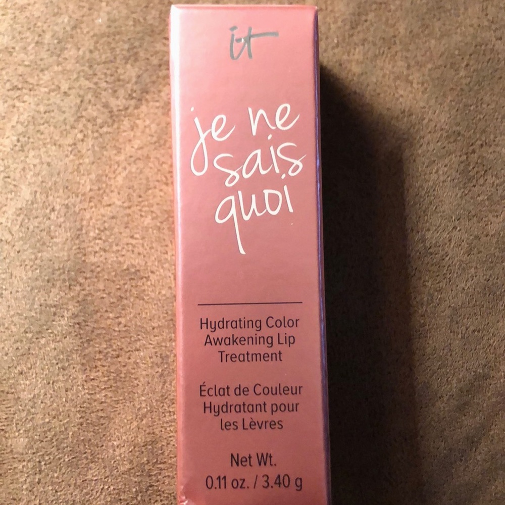 It Cosmetics Je Ne Sais Quoi Lip Treatment💄
